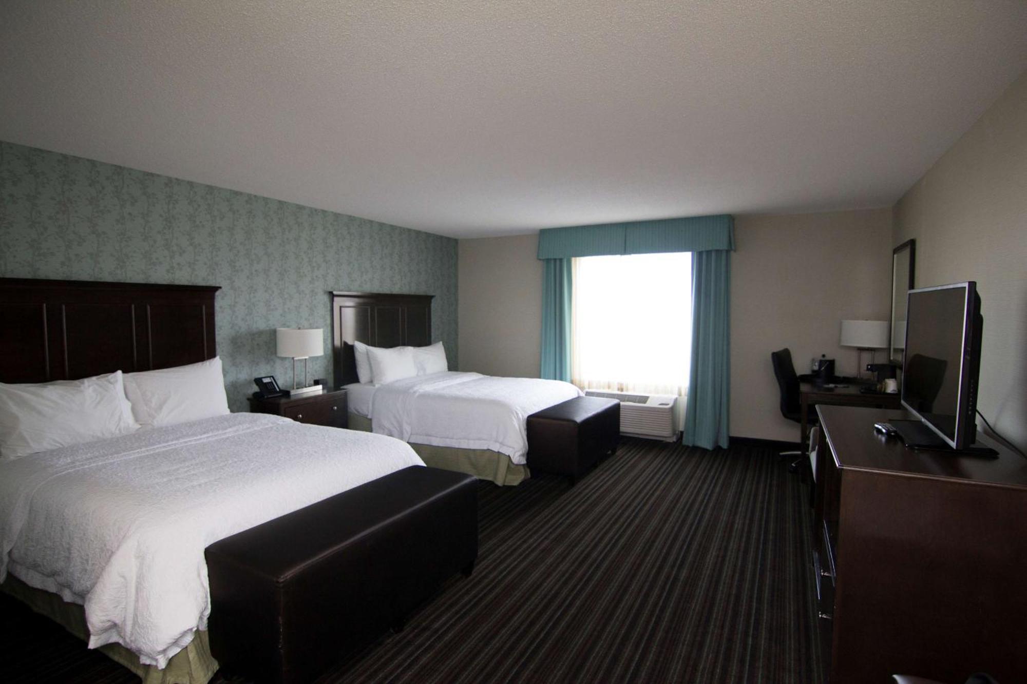 Hampton Inn & Suites By Hilton St. John'S Airport Exterior photo